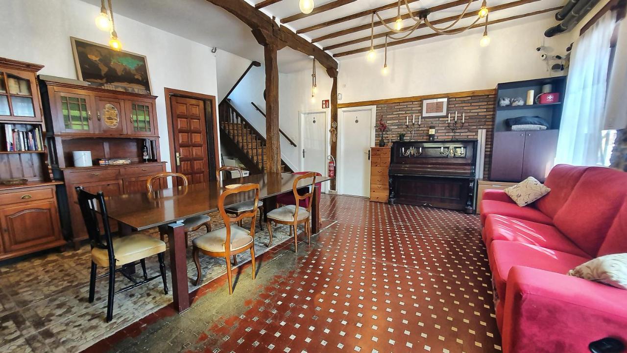 Tuul Etxea Apartment Galdakao Bagian luar foto