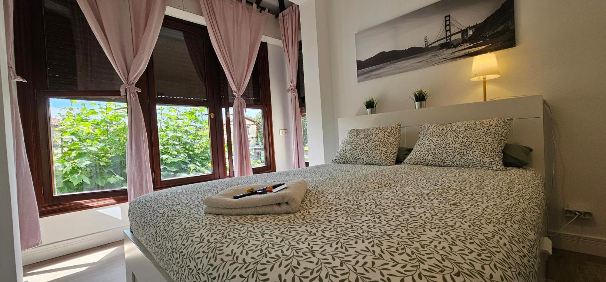 Tuul Etxea Apartment Galdakao Bagian luar foto