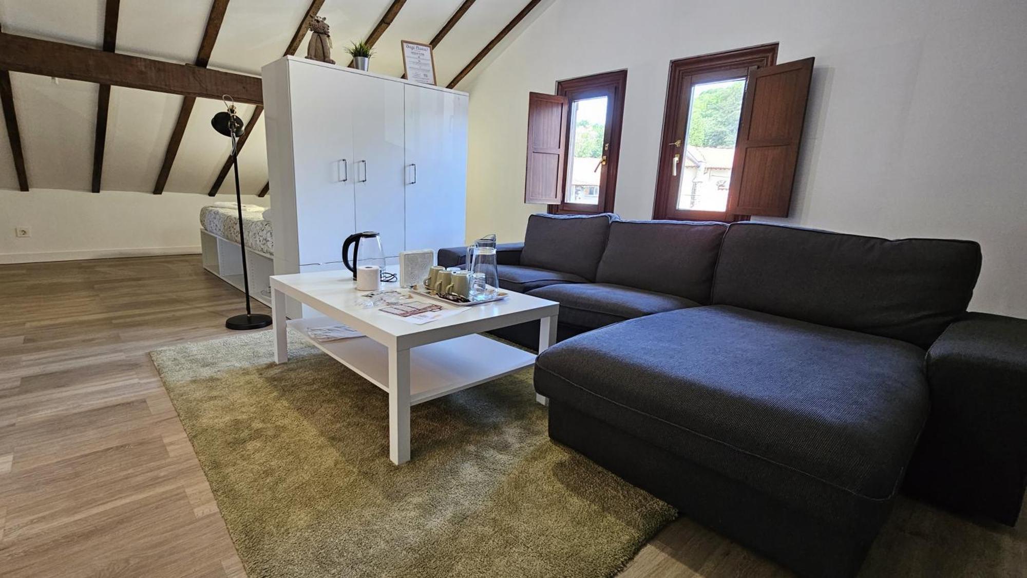 Tuul Etxea Apartment Galdakao Bagian luar foto